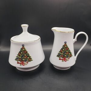 Trisa Porcelain Christmas Tree Sugar & Creamer Set‎ NWOT